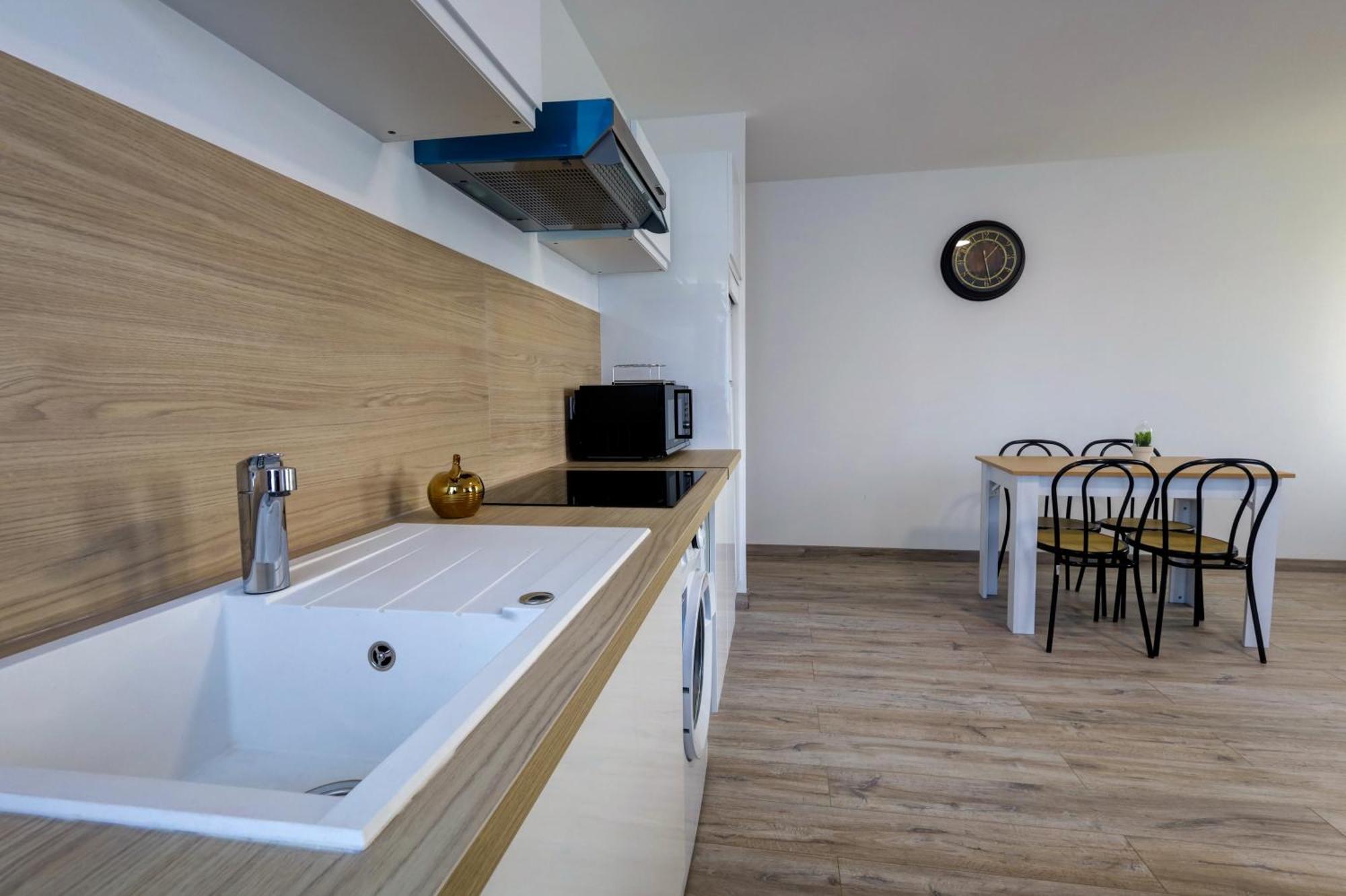 Апартаменты Le Westy 1 Hieres-Sur-Amby Экстерьер фото